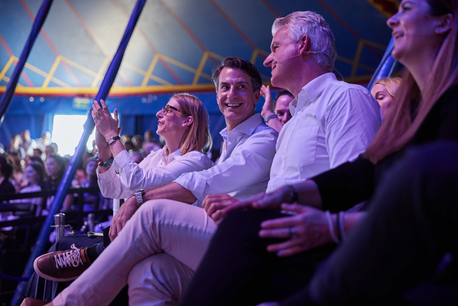 Publikum bei einer Unternehmensveranstaltung als Eventfotografie