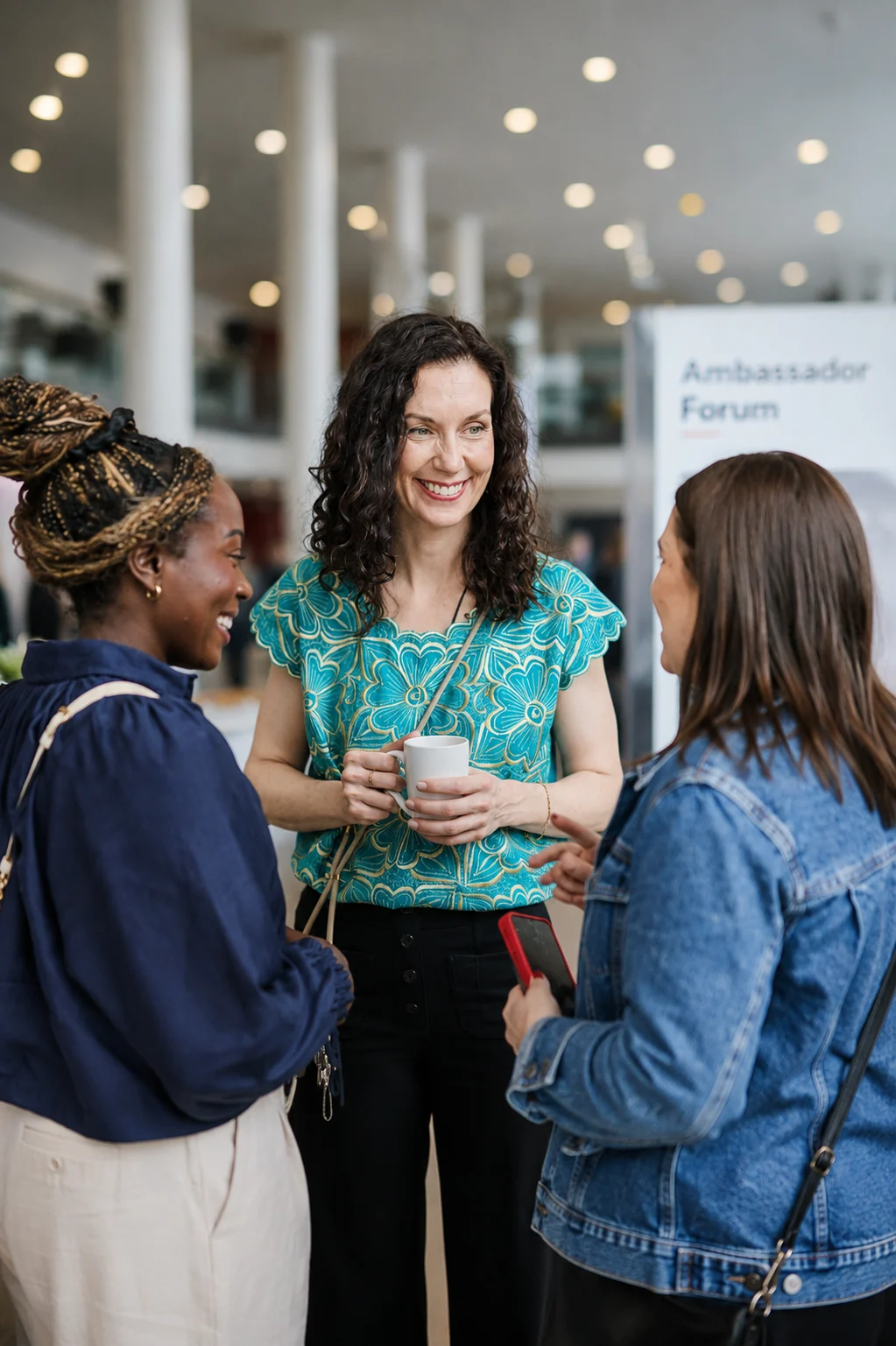 Networking und persönliche Gespräche bei einer Eventproduktion